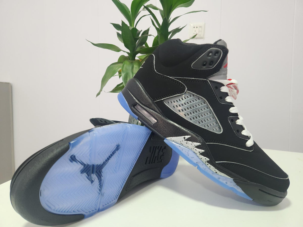Air Jordan 5 | Side Street Studio Sneakers