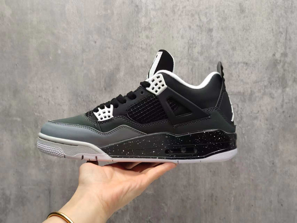 Air Jordan 4 Fear Retro | Shadow Resolve Sneakers