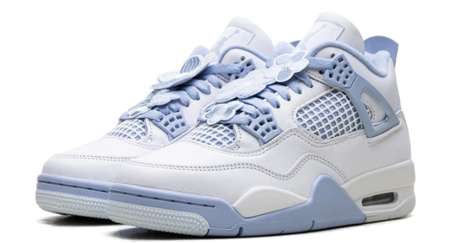 Air Jordan 4 WMNS Aluminum | Luminous Passage
