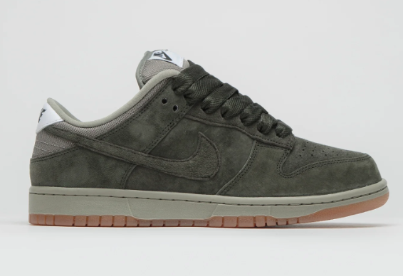 Nike SB Dunk Low Pro B Sequoia/Sequoia/Light Army/White | Woodland Notation
